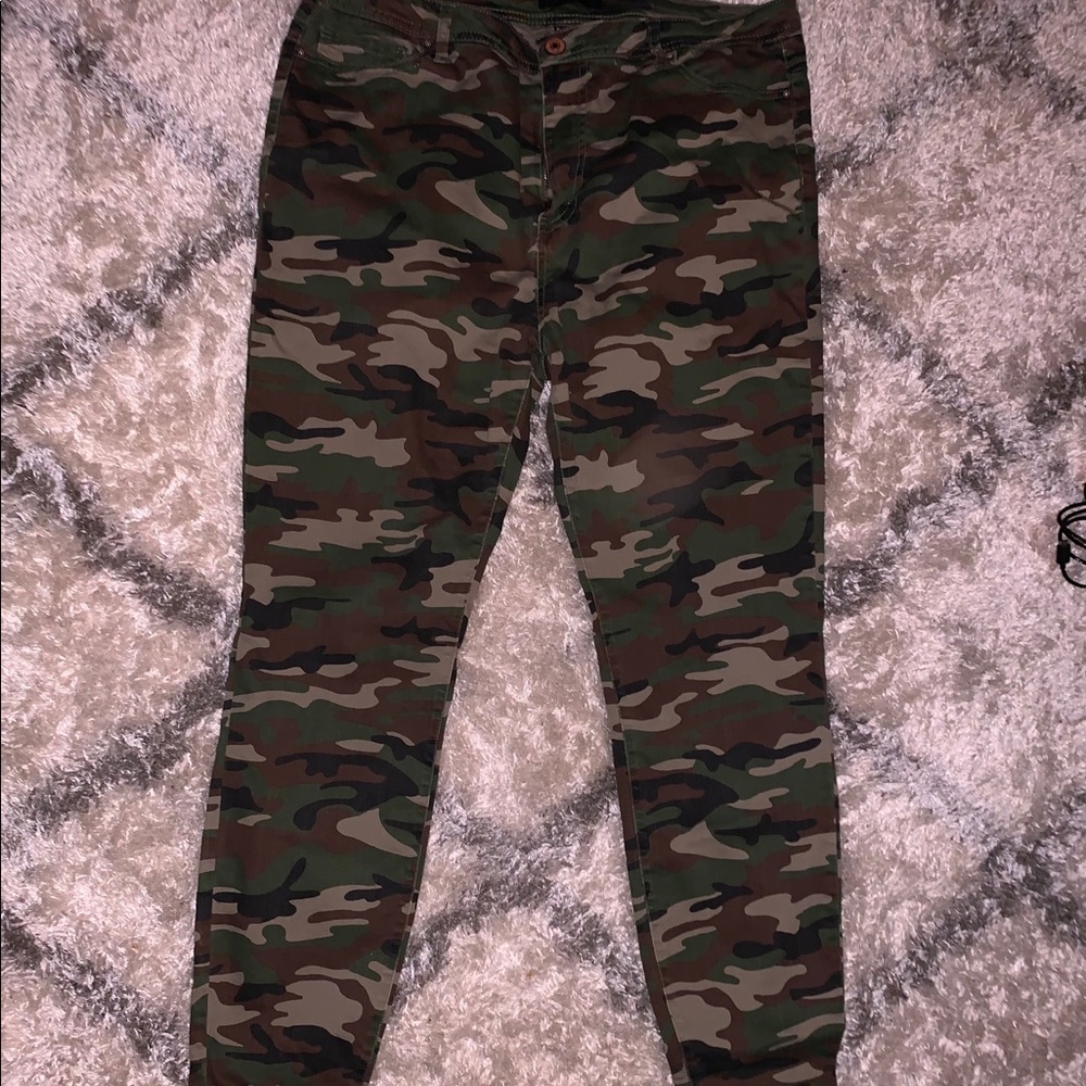 Forever 21 plus size jeans